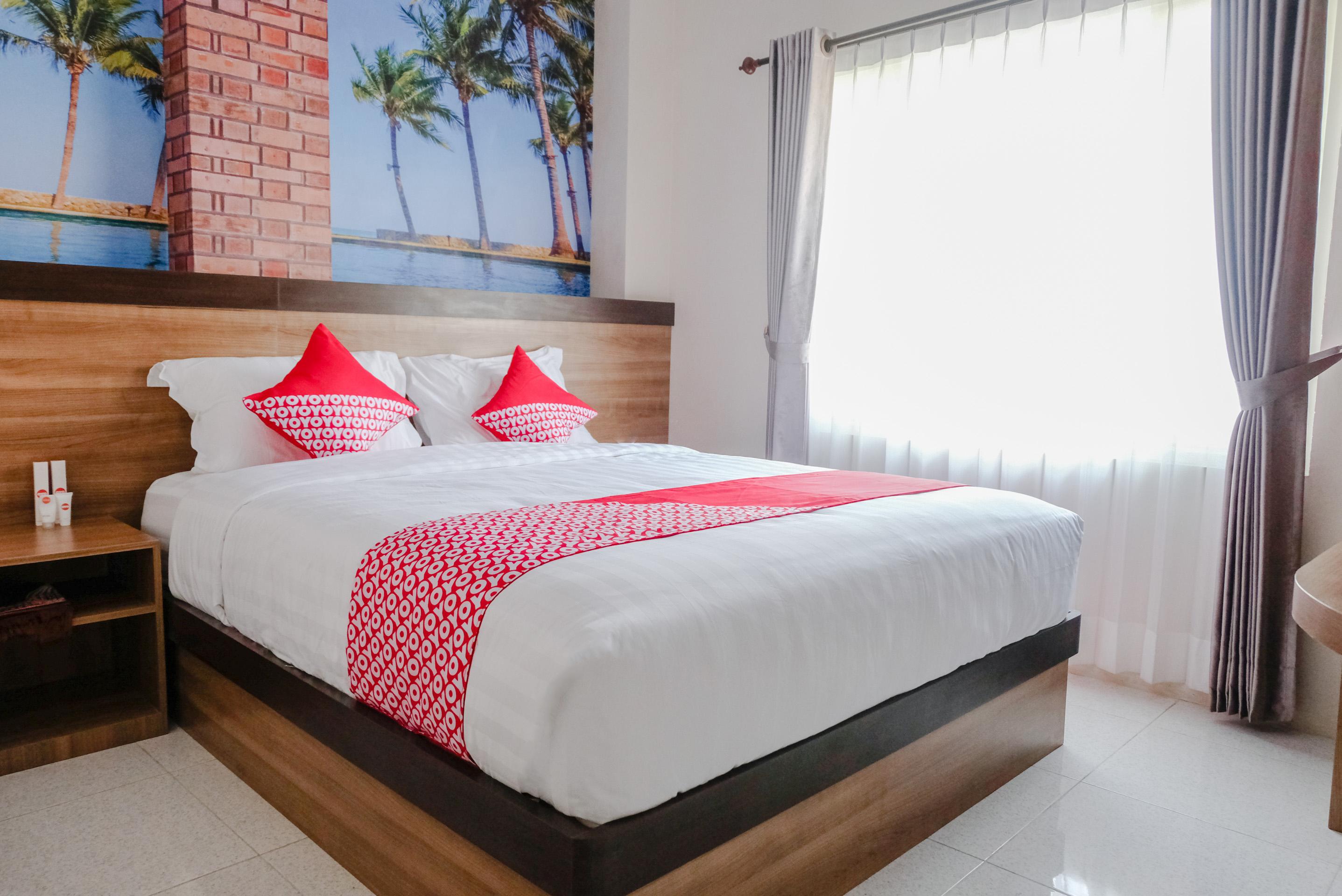 Noura Guest House Syariah Malang Exterior foto